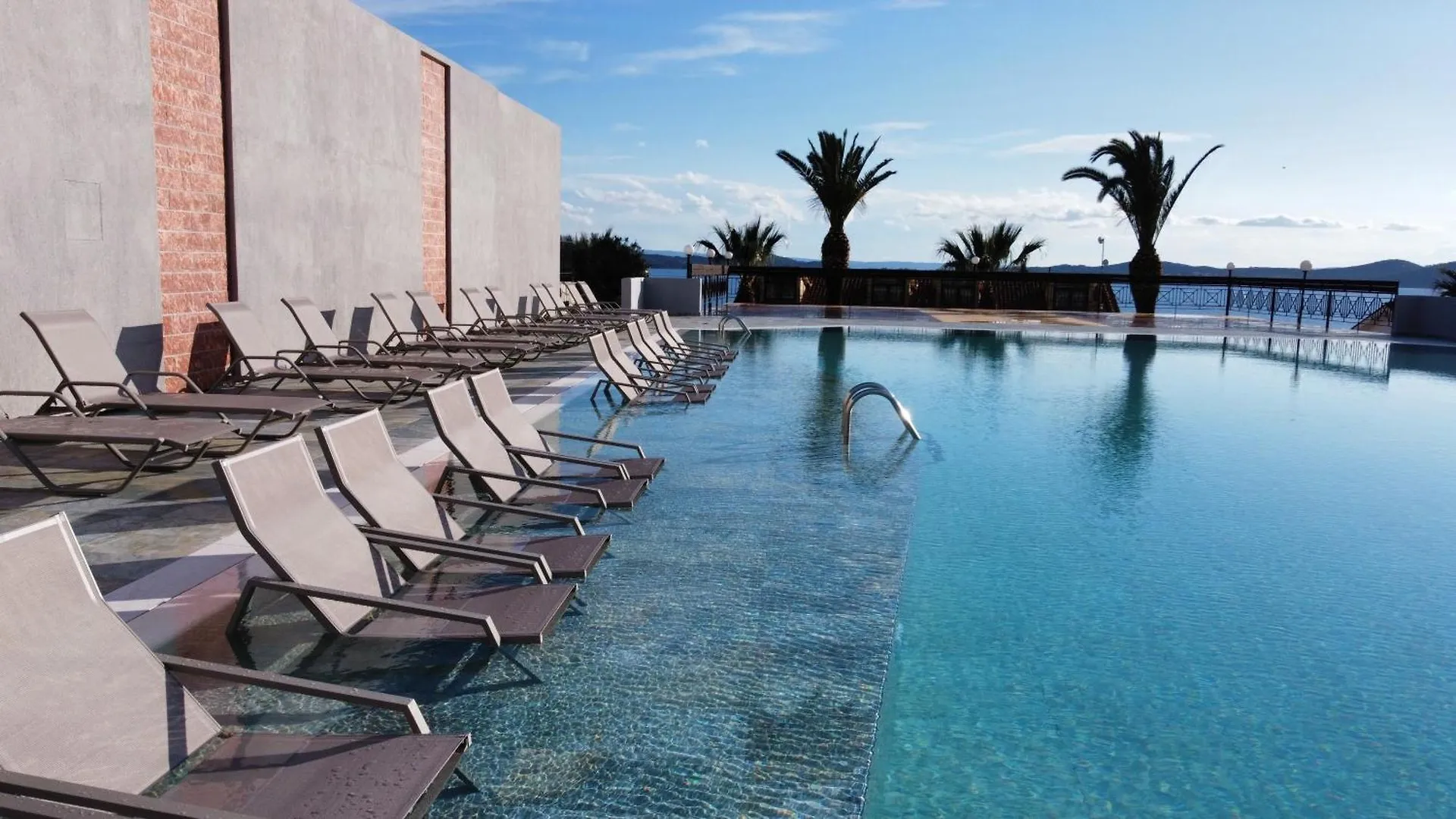 Aristoteles Holiday Hotel And Spa Ouranoupoli