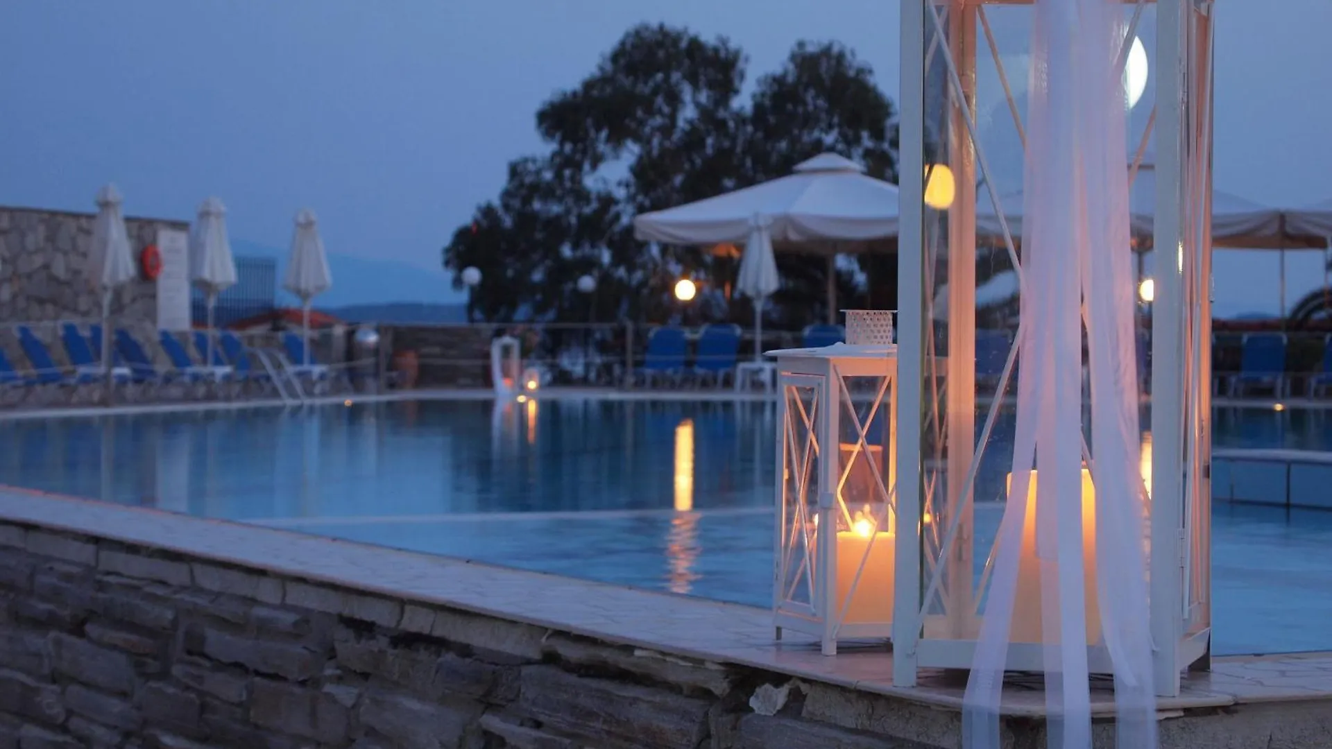 Aristoteles Holiday Hotel And Spa Ouranoupoli 4*,  Grecia