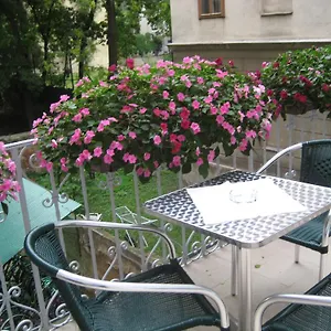Pension Ani-Falstaff 3* Wiedeń